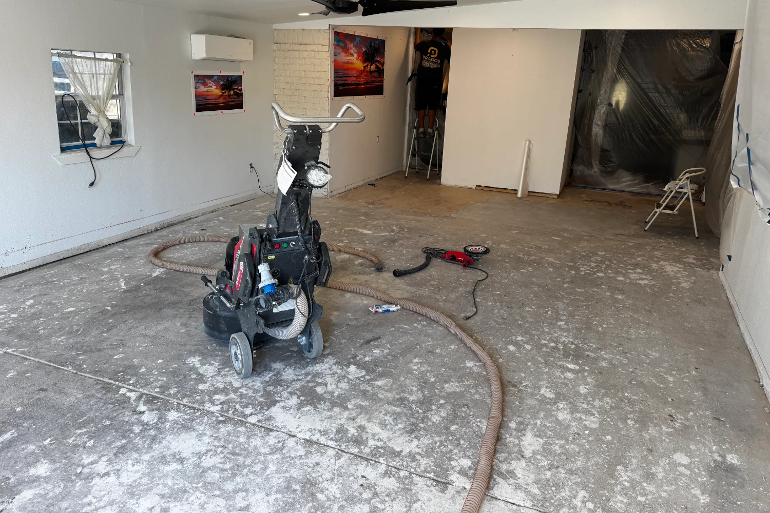 epoxy, epoxy floor, epoxy flooring, epoxy garage floor, garage floor epoxy, garage epoxy floor, epoxy resin, concrete floor coating, epoxy floor coating, decorative floor, Residential floor