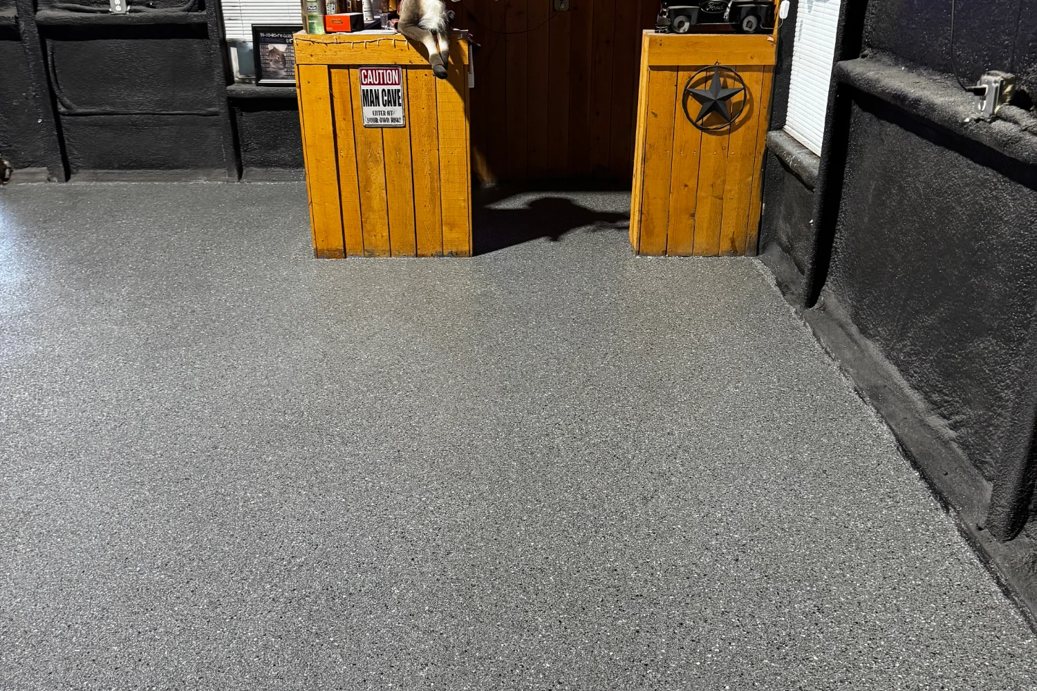 epoxy, epoxy floor, epoxy flooring, epoxy garage floor, garage floor epoxy, garage epoxy floor, epoxy resin, concrete floor coating, epoxy floor coating, decorative floor, Residential floor