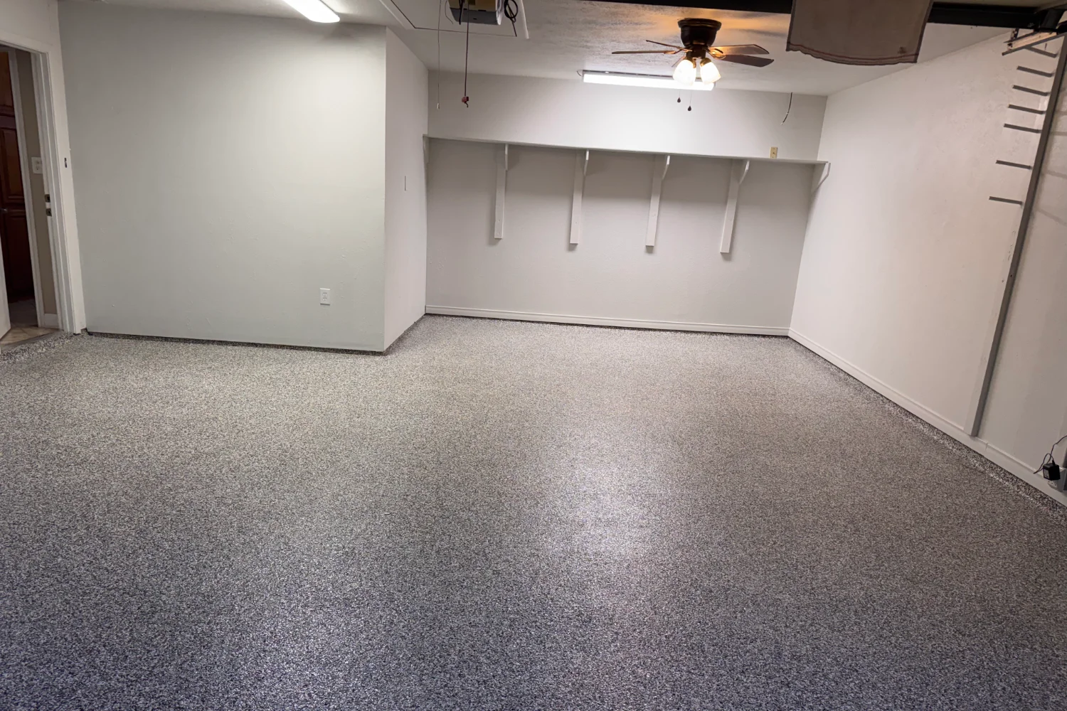 epoxy, epoxy floor, epoxy flooring, epoxy garage floor, garage floor epoxy, garage epoxy floor, epoxy resin, concrete floor coating, epoxy floor coating, decorative floor, Residential floor