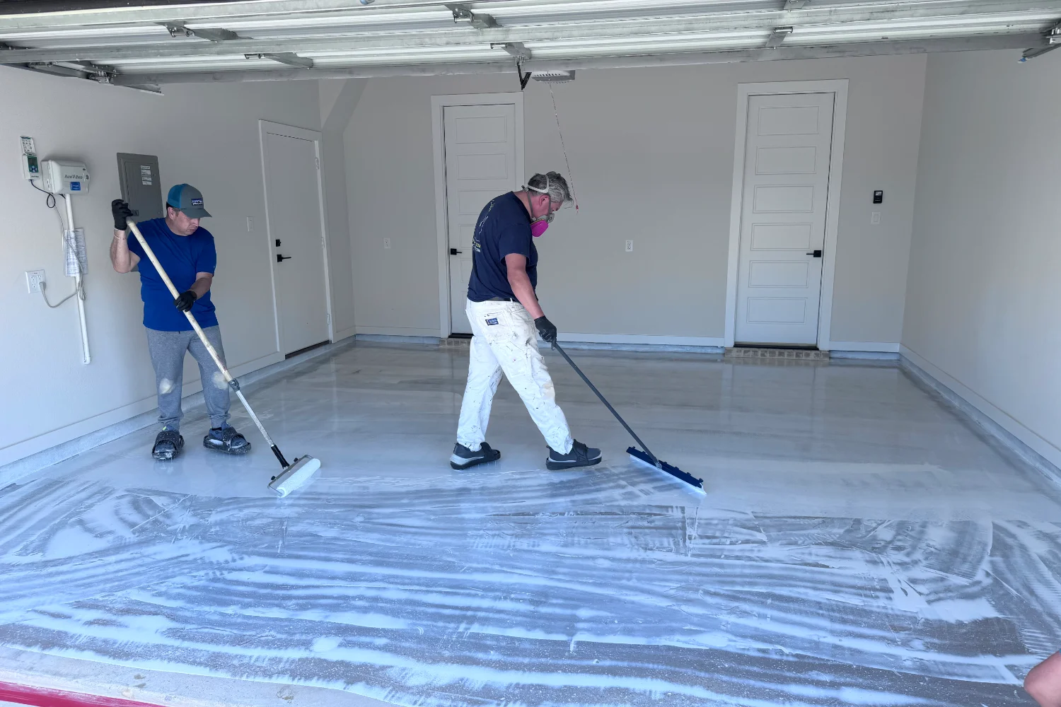 epoxy, epoxy floor, epoxy flooring, epoxy garage floor, garage floor epoxy, garage epoxy floor, epoxy resin, concrete floor coating, epoxy floor coating, decorative floor, Residential floor